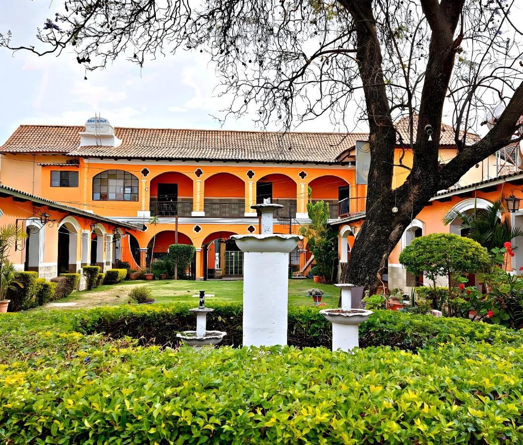 Naupa House Hostel Cochabamba Esterno foto