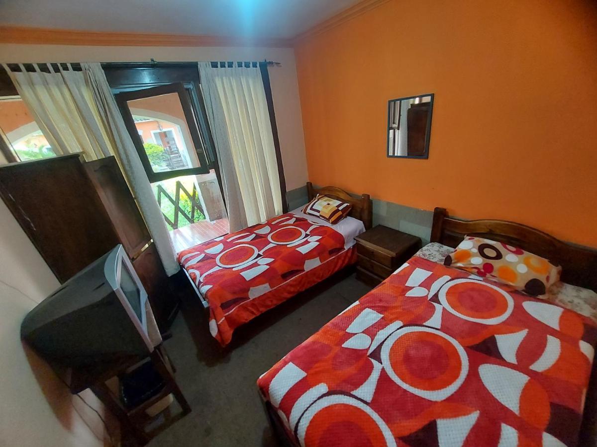 Naupa House Hostel Cochabamba Esterno foto