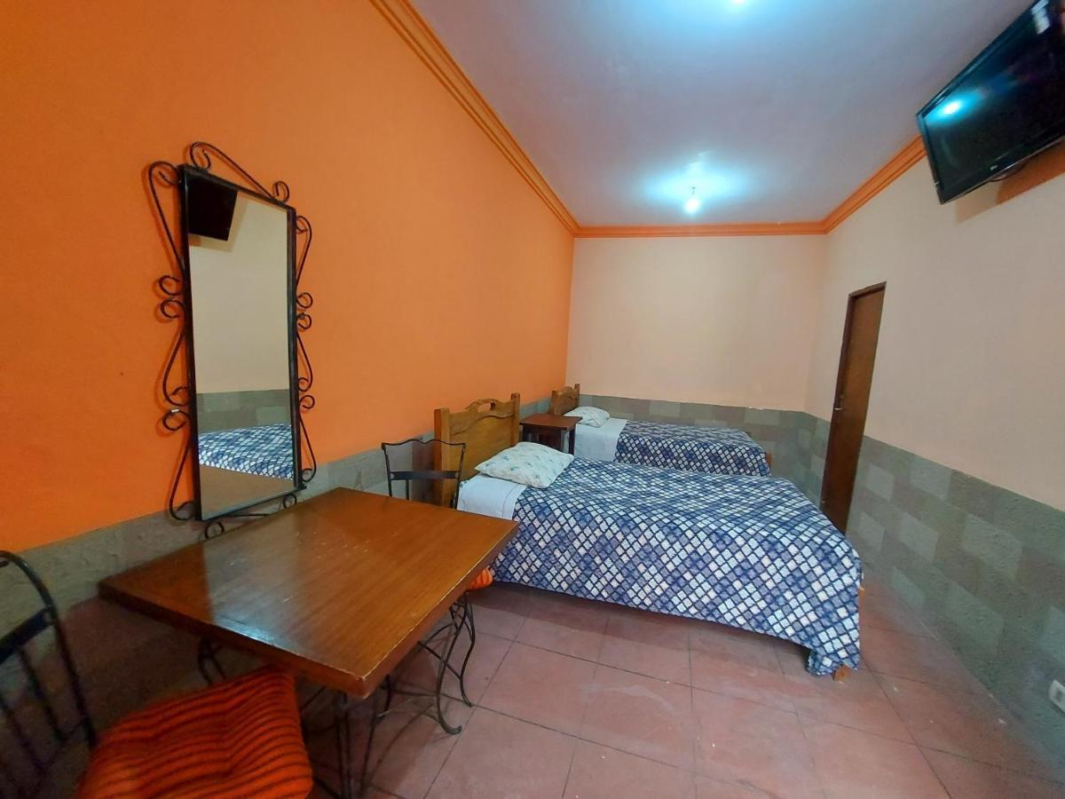Naupa House Hostel Cochabamba Esterno foto